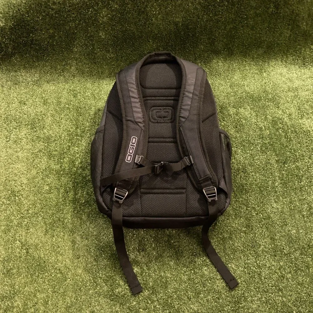 New OGIO Backpack Large Black School Laptop Outdoor Bag